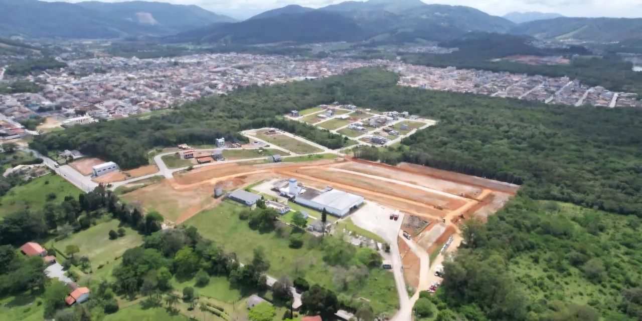 BARBADA EM SÃO JOSÉ!Lote/ terreno  com 200m2<br>
