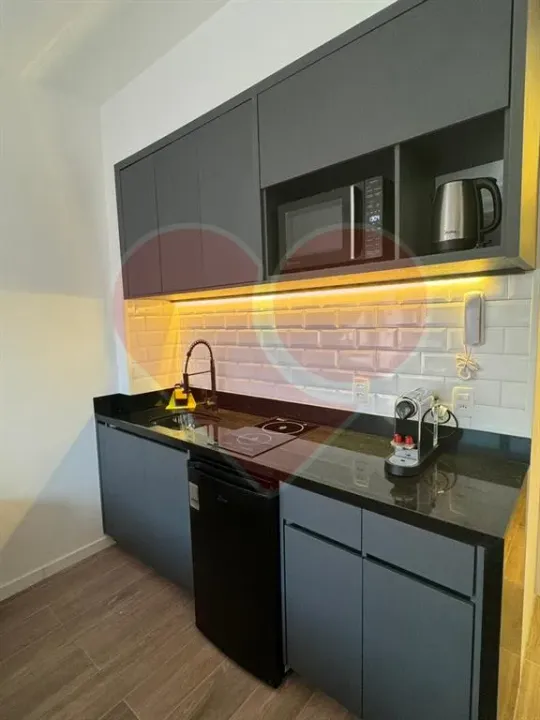 Studio mobiliado com 30 m² no Leblon - Rio de Janeiro - RJ