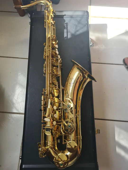 Saxofone Tenor Eagle