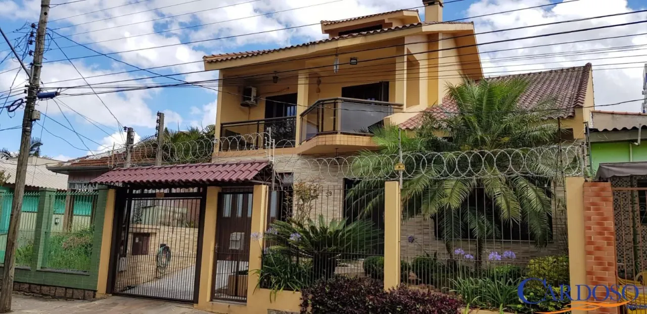 EXCELENTE SOBRADO EM PORTO ALEGRE