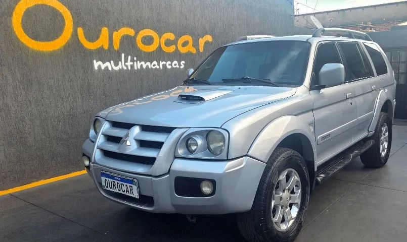 Mitsubishi Pajero Pajero Sport HPE 2.5 4x4 Diesel Mec. 2010