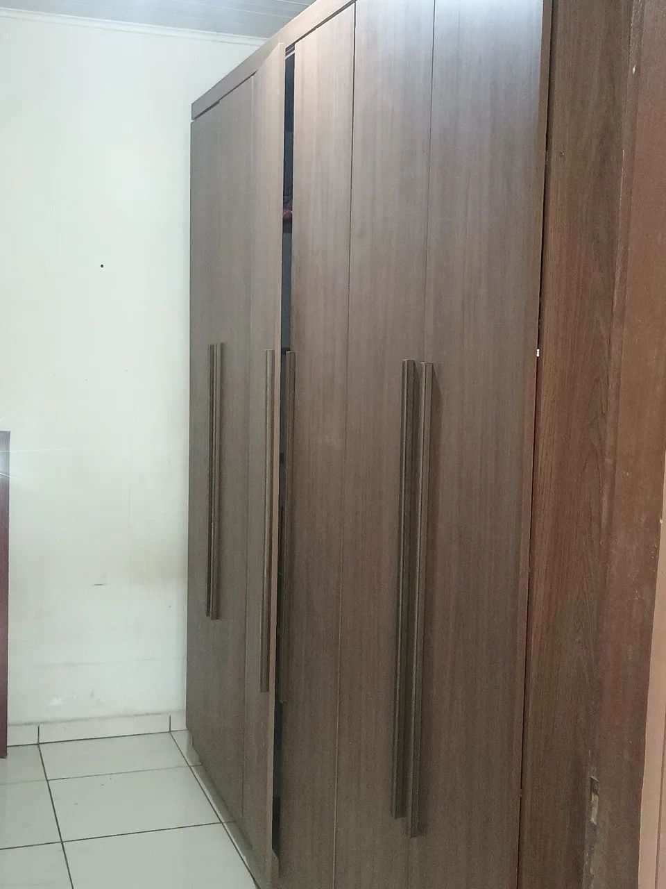 Guardar Roupa 6 portas - Foto 3