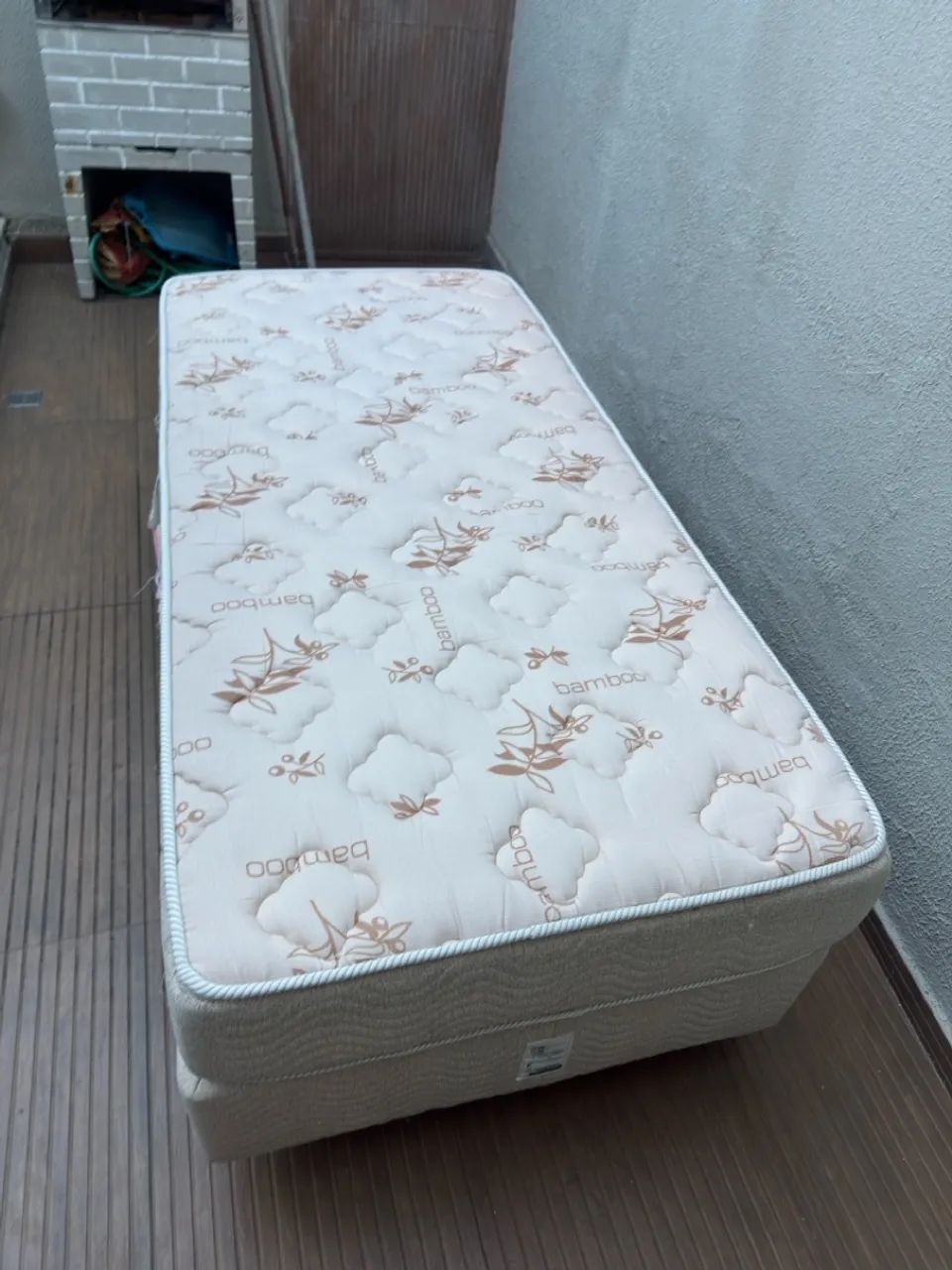 VENDO CAMA DE SOLTEIRO  - Foto 2