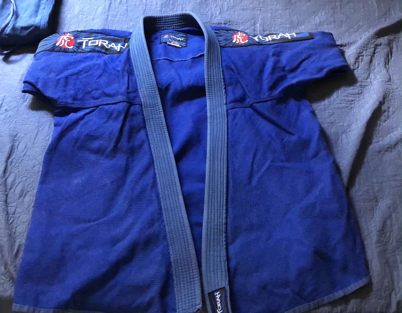 VENDO KIMONO DE JIU-JÍTSU  - Foto 2
