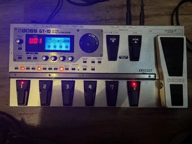 GUITARRA JA2 + BOSS GT 10 - Instrumentos musicais - Jardim São