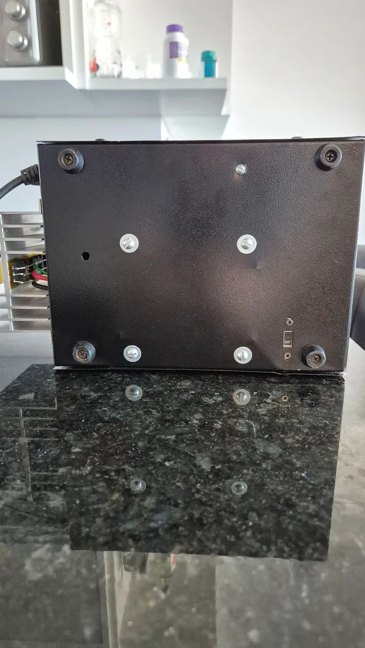 Fonte Maxtron PS730 35A 13,8V - usada - Foto 5