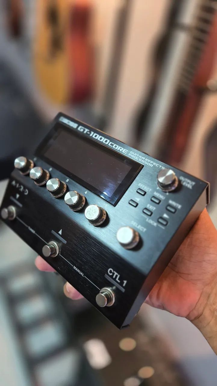 Processador simulador de efeitos BOSS GT-1000 CORE - Foto 2