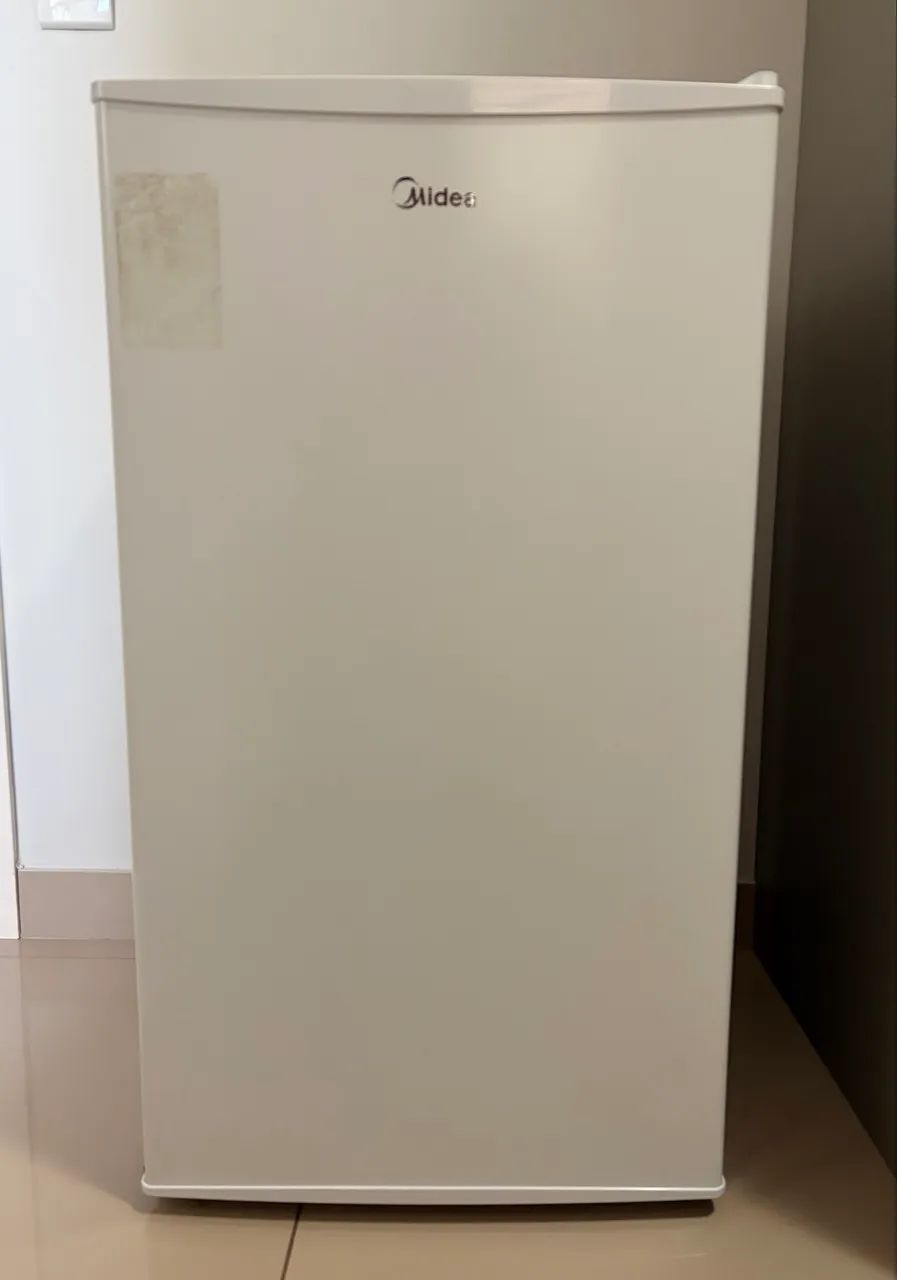 Frigobar Midea Seminovo 93L