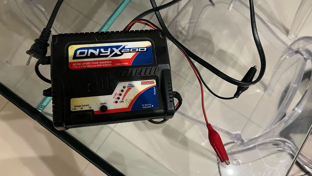 Carregador de bateria Nao sei se funciona