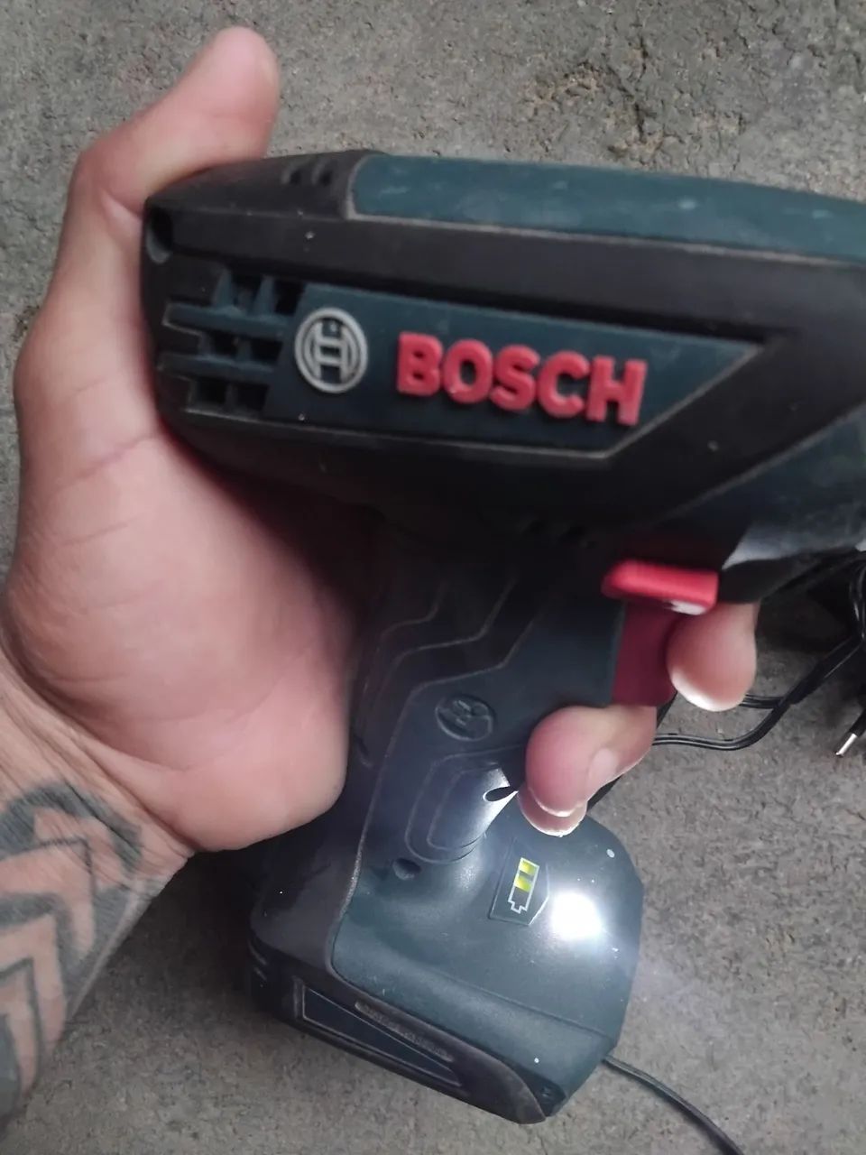Parafusadeira bosch - Foto 2