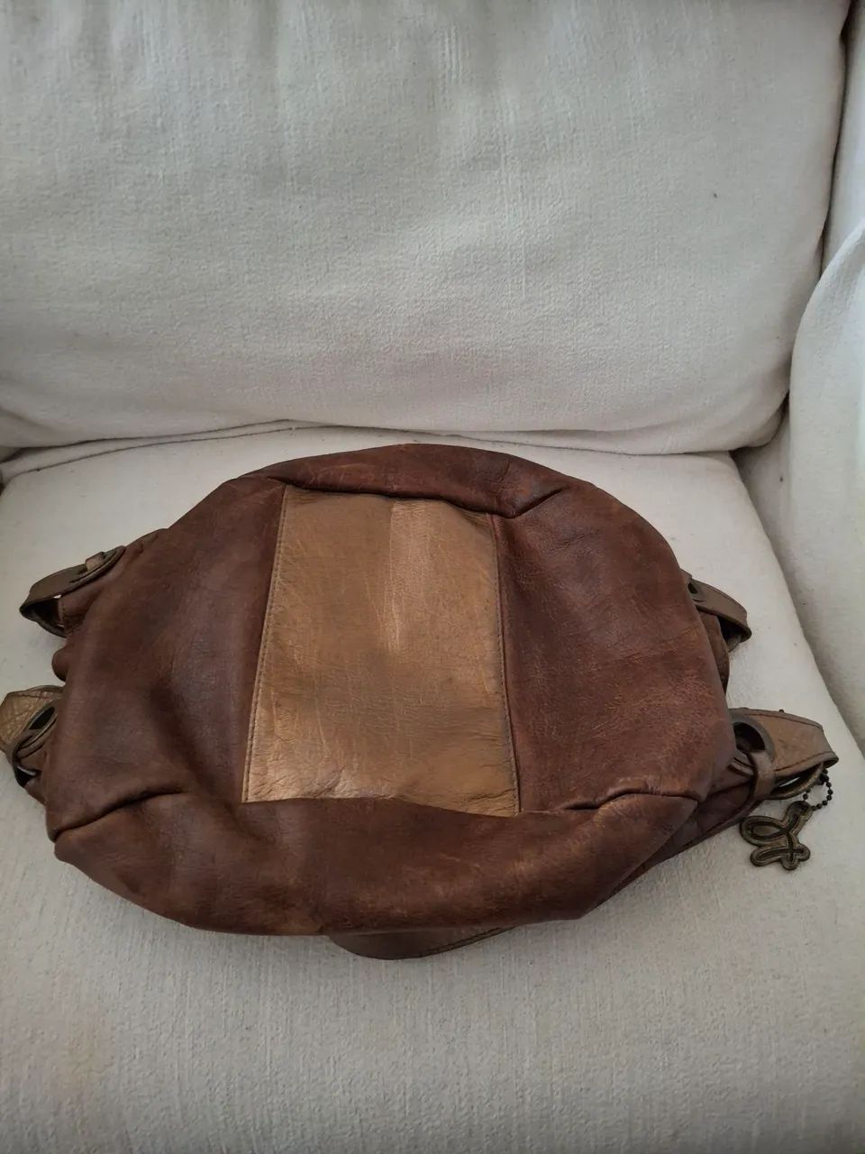 Bolsa de Couro Legítimo Diferenciada - Moderna e Estilosa - Foto 3