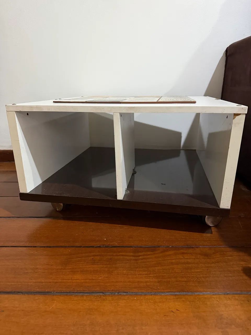 Mesa de Centro com Rodízios e Tampo Decorativo - Foto 5