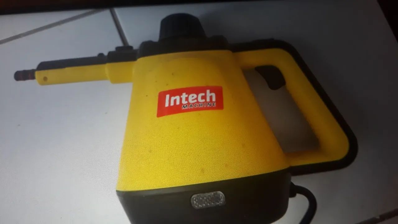 BLACK+DECKER 100 REAIS 