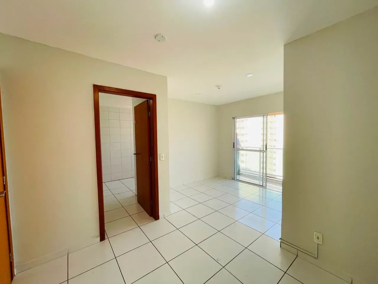 Imóvel para aluguel com 63 metros quadrados com 2 quartos em Araés - Cuiabá - MT - Foto 2