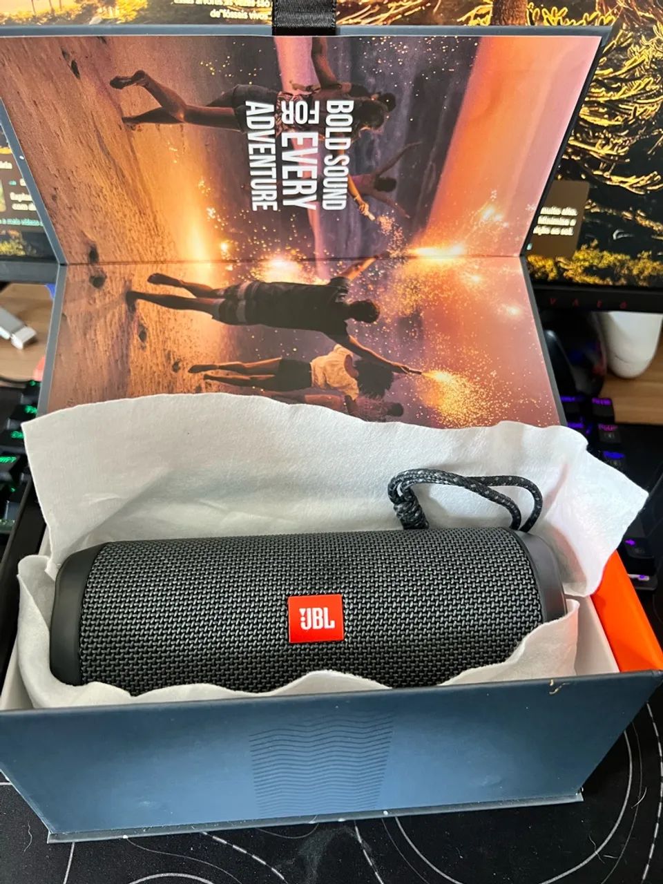 Caixa JBL FLIPESSENTIAL2