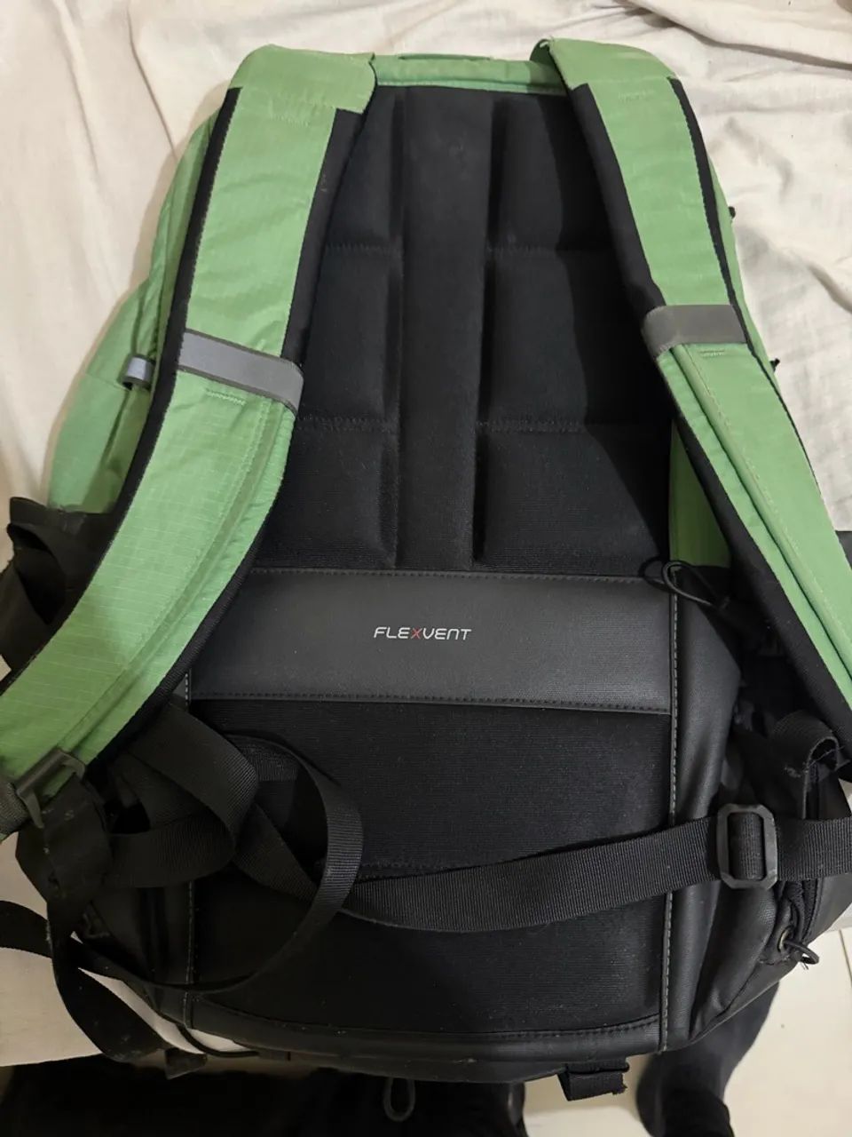 Mochila The North Face Borealis 28L Original Verde e Preta - Foto 2