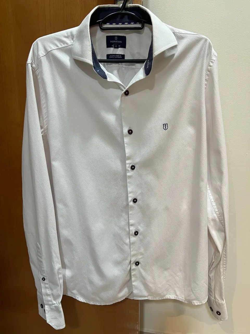 Terno + camisas - Foto 5