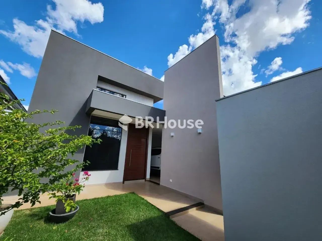 Amambaí | Casa 4 quartos, sendo 2 suites - Foto 2