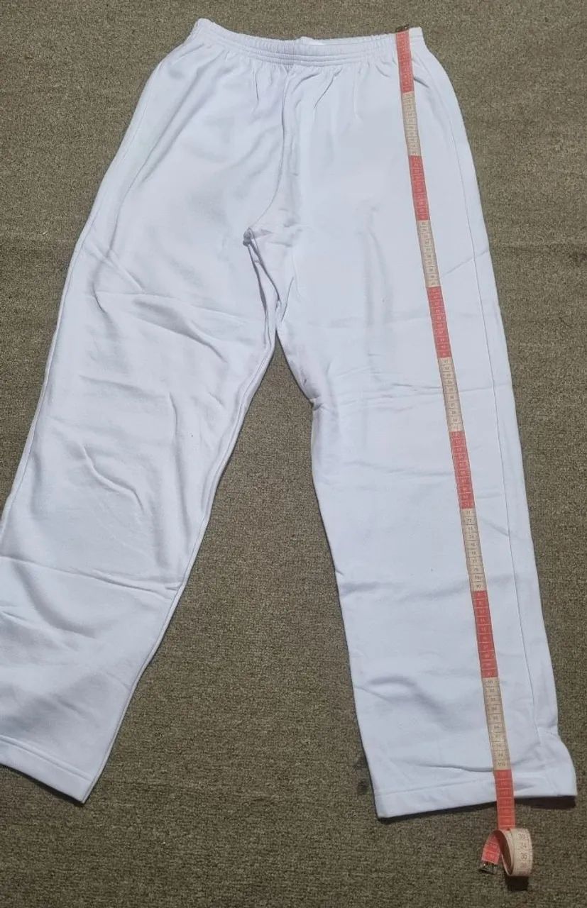 Calça moletom M 100% algodão cintura 32cm sem esticar compr total 103cm - Foto 4