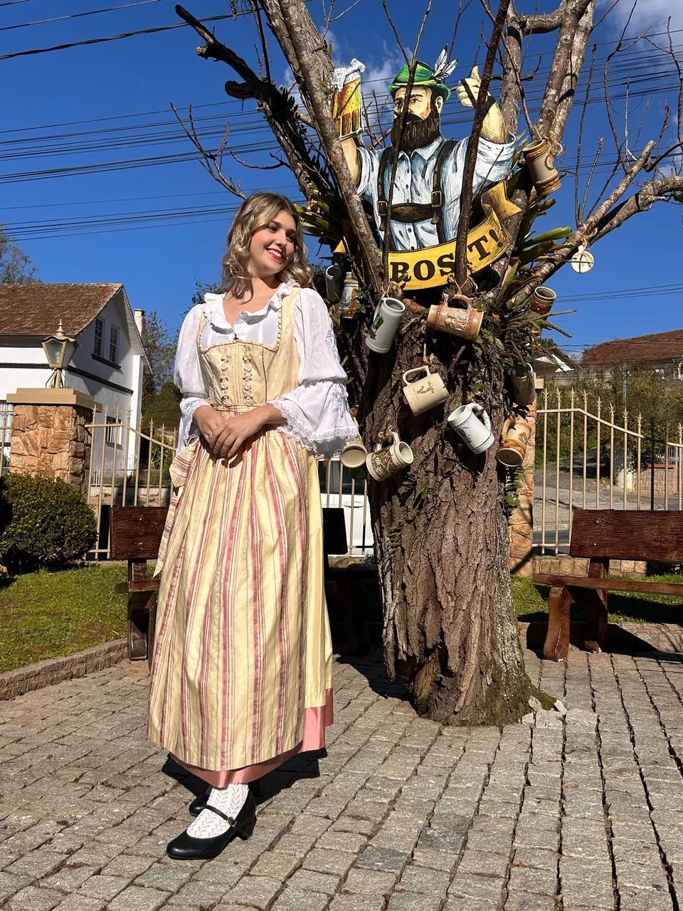 TRAJES TÍPICOS ALEMÃO  - Foto 3
