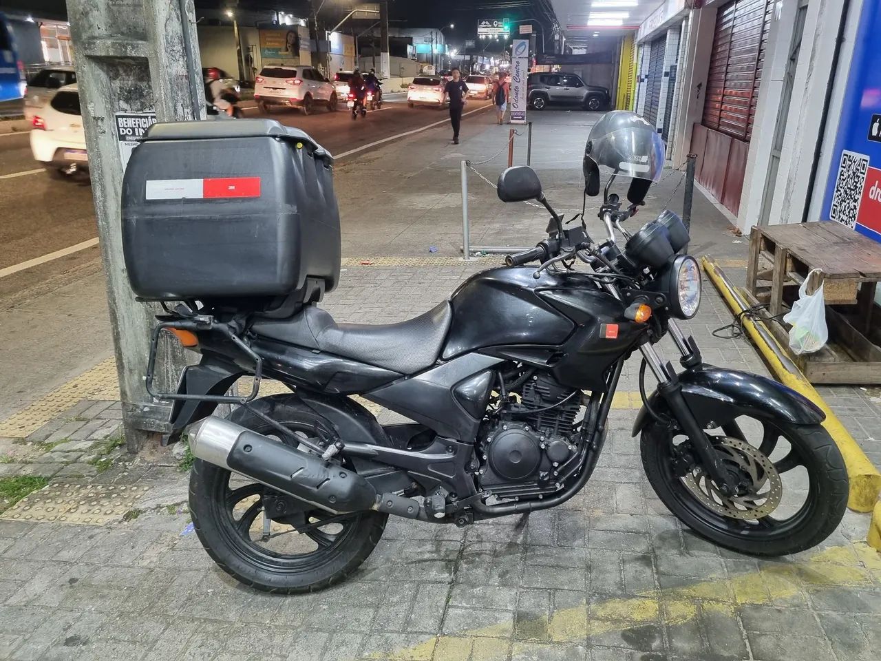 Fazer 250
