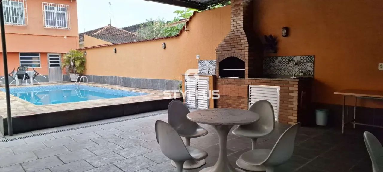 Praça Seca | Casa 6 quartos, sendo 1 suite - Foto 3