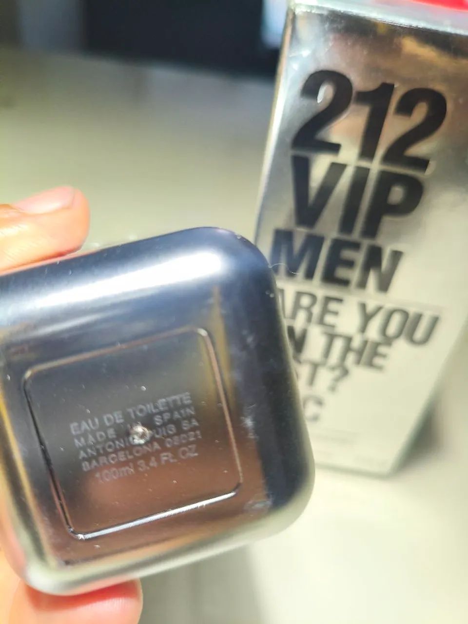 Perfume 212 Vip Men  - Foto 3