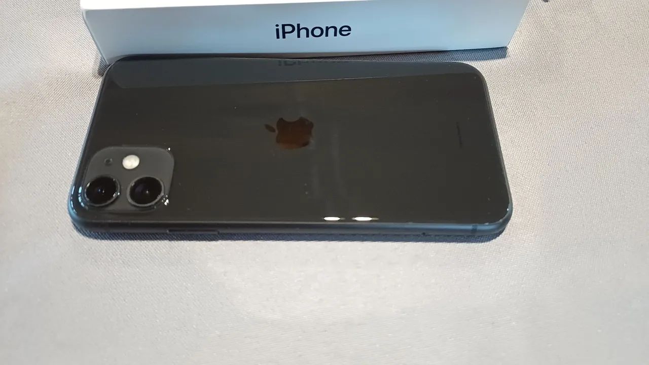 iPhone 11 64GB COMPLETO - Celulares e Smartphones - Daniela iPhone 11 64GB COMPLETO - Celulares e Smartphones - Daniela