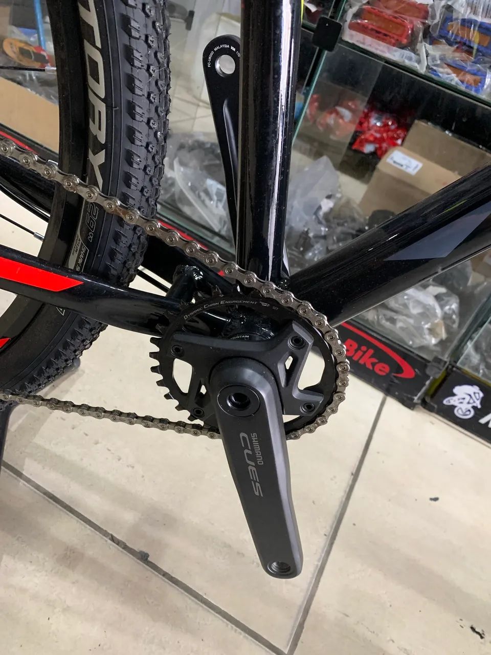 Bicicleta aro 29 Lotus Shark Shimano  - Foto 4