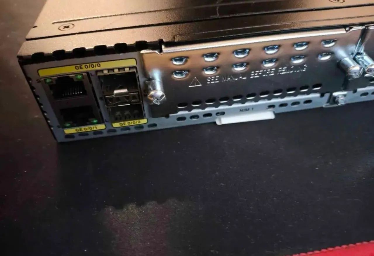 Roteador Cisco ISR 4331/K9 - Testado e Funcionando - Foto 2