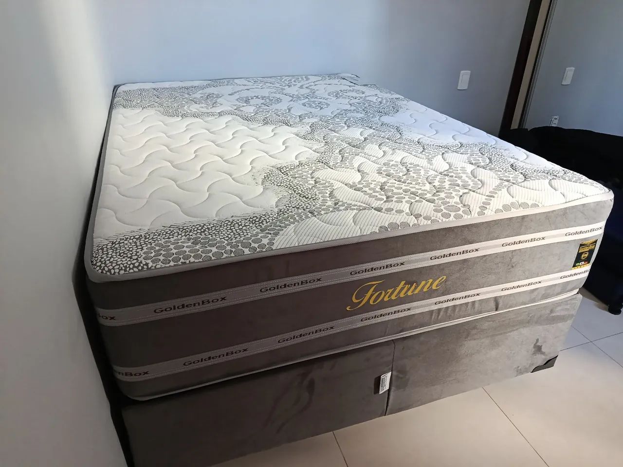 Cama casal confortável