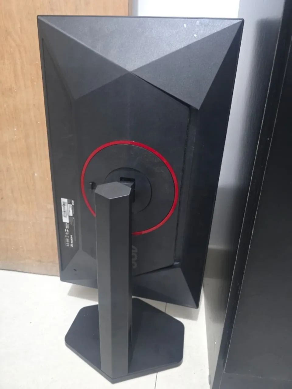 Monitor Gamer Aoc 24 180hz 0,5ms com Defeito