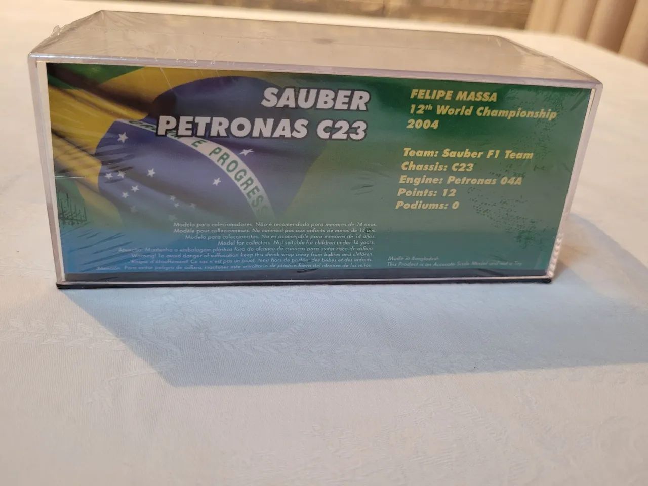 Miniatura de fórmula 1 Sauber Petronas C23 - Foto 4