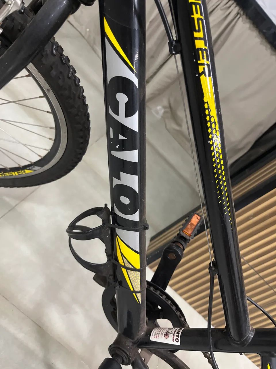 Vende se - Foto 3