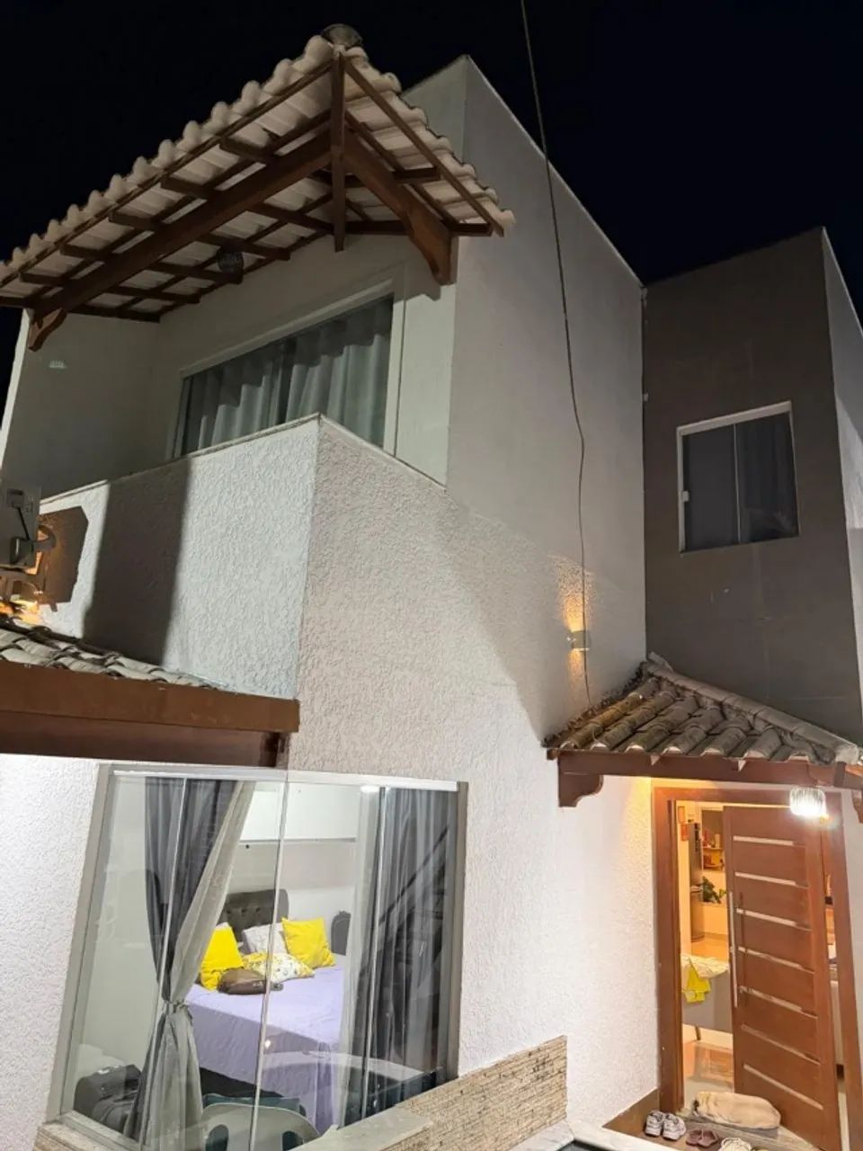 Casa principal + kitnet independente