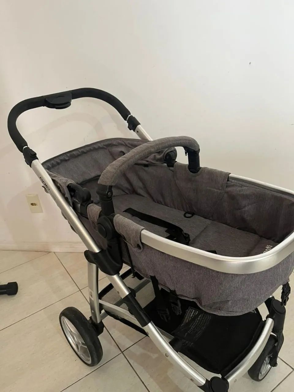 Carrinho de Bebê Infanti Epic Lite 3 em 1 - Moisés + Bebê Conforto - Foto 2