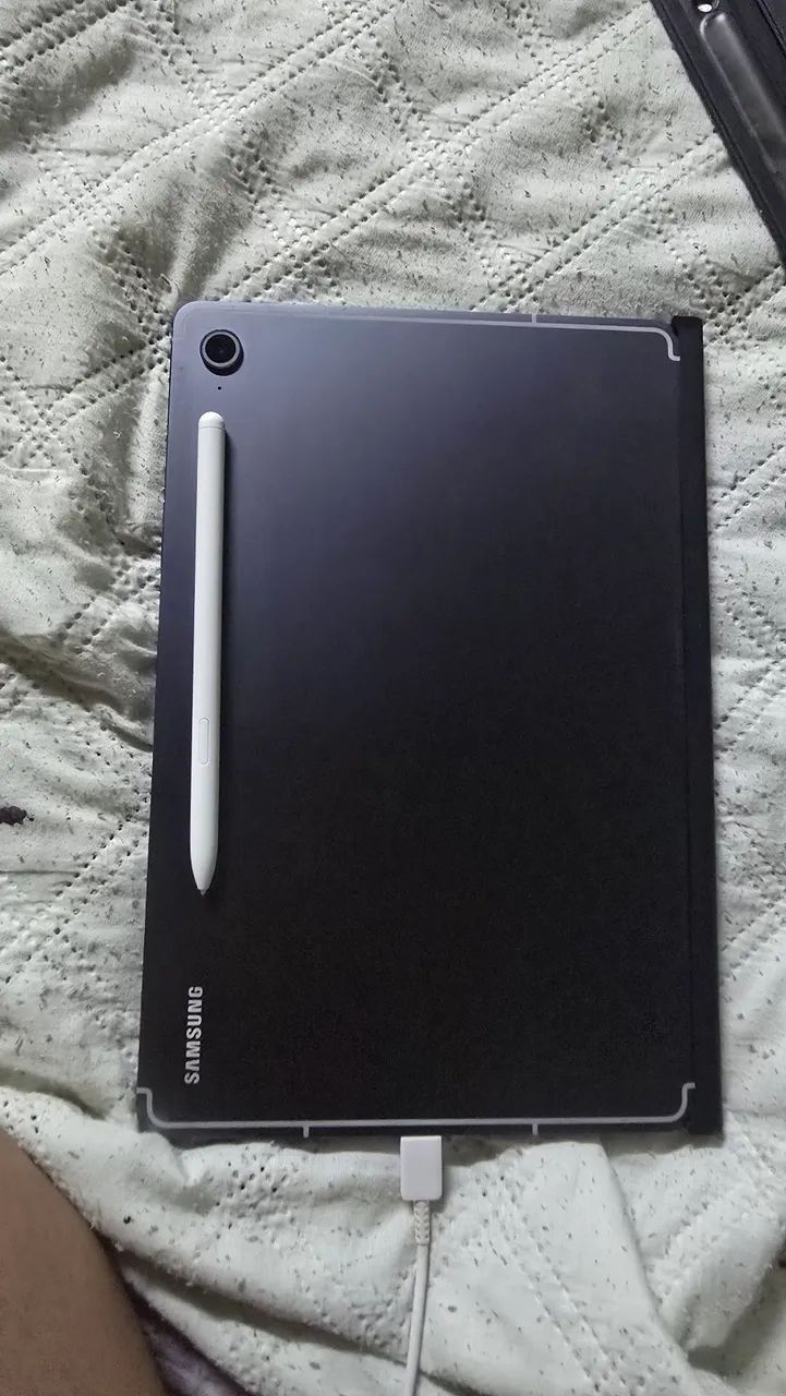 Tablet S10 FE + CAIXA