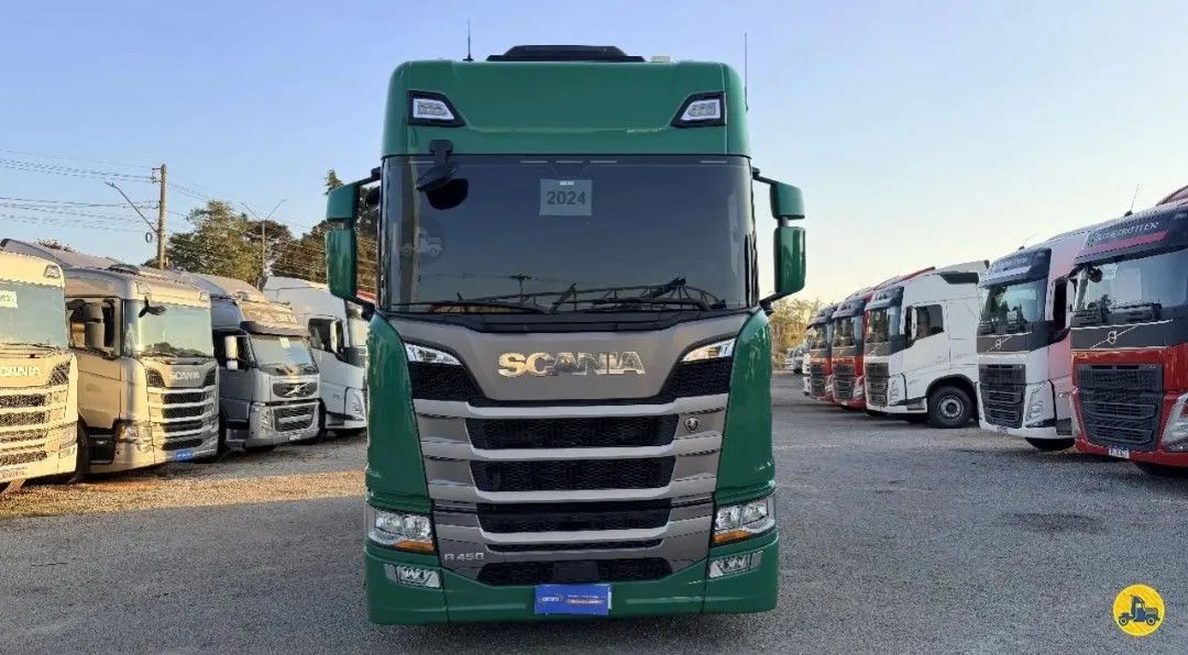 SCANIA R-450 PLUS 6X2<br>2024/2024<br>CABINE RH (TETO ALTO)