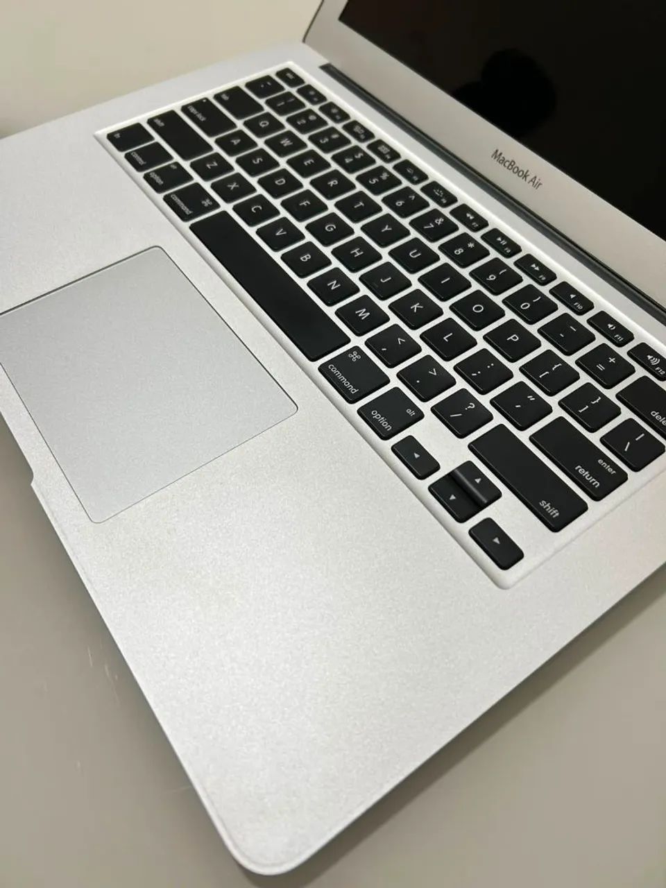MacBook AIR 13. - Foto 2