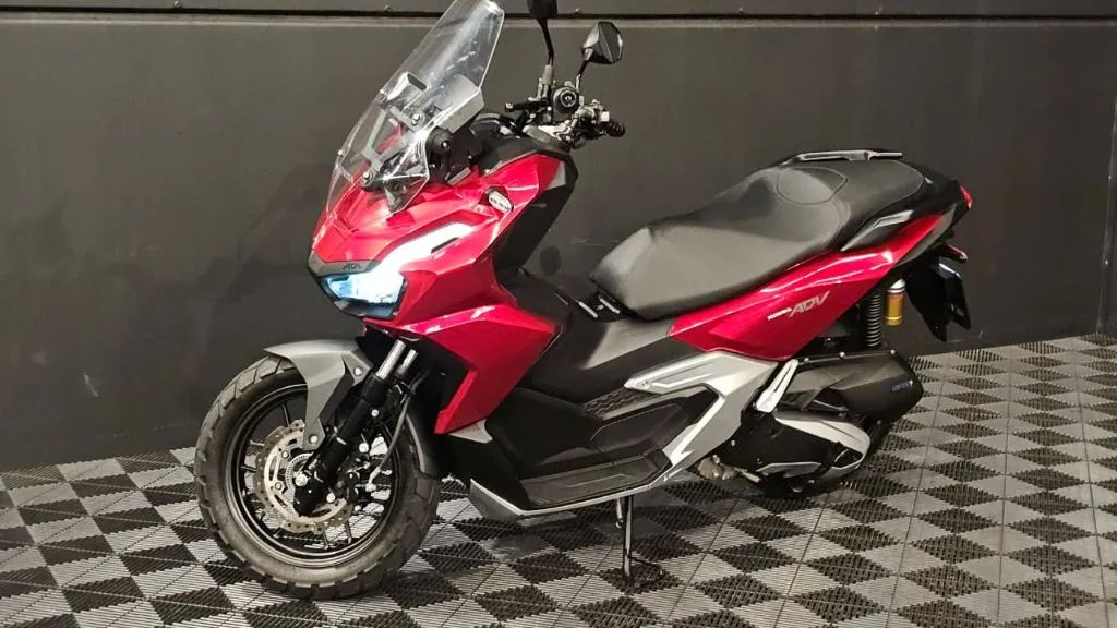 ADV 160 2025 Vermelha - Foto 2