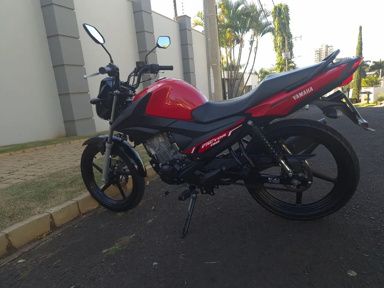 Vendo Yamaha YBR Factor 150 Flex 22/23 - Foto 3
