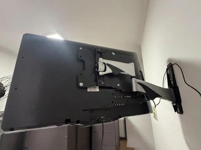 TV LCD Philips 32 Polegadas - Foto 2