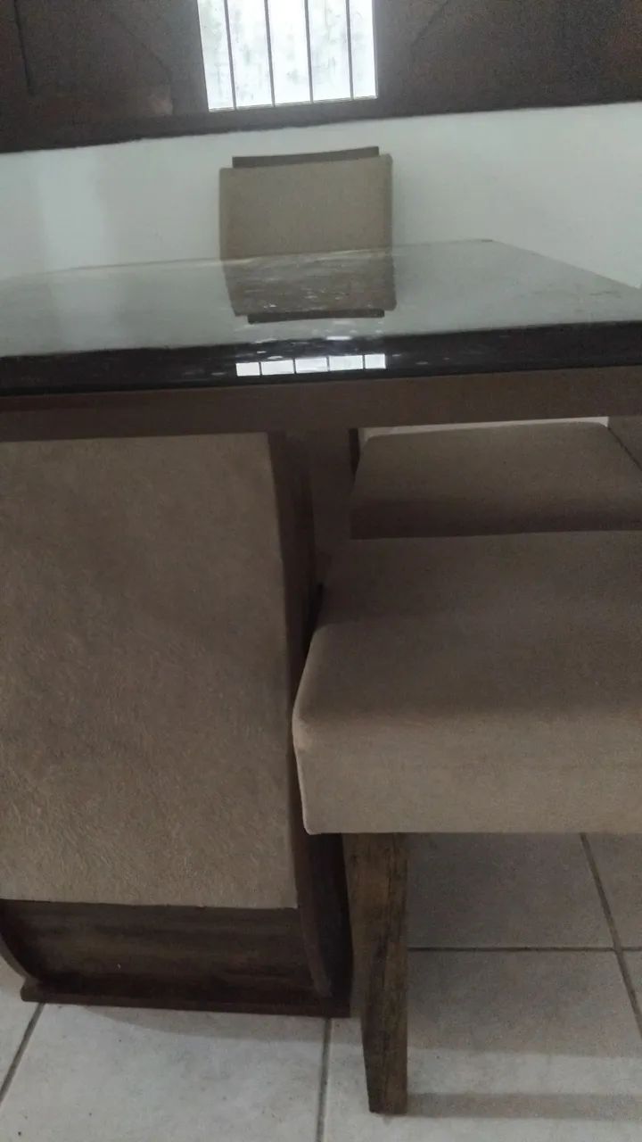 Vendo mesa de seis lugares  - Foto 4