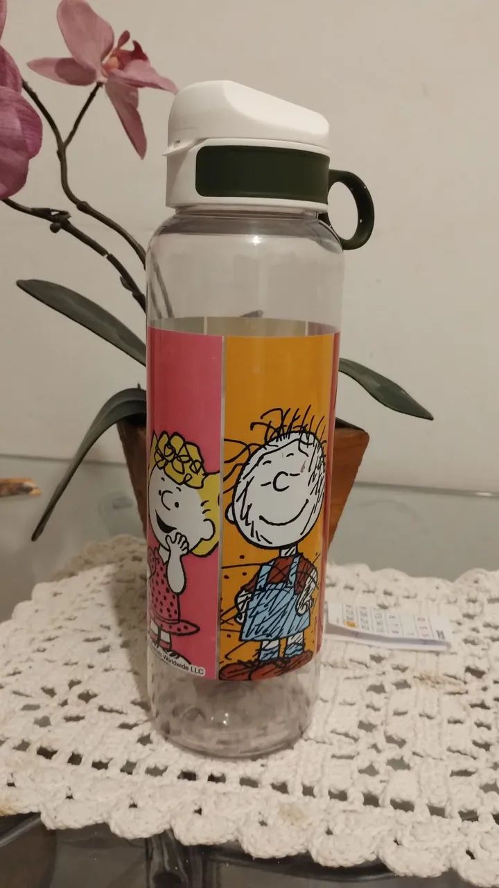Garrafa Snoopy 