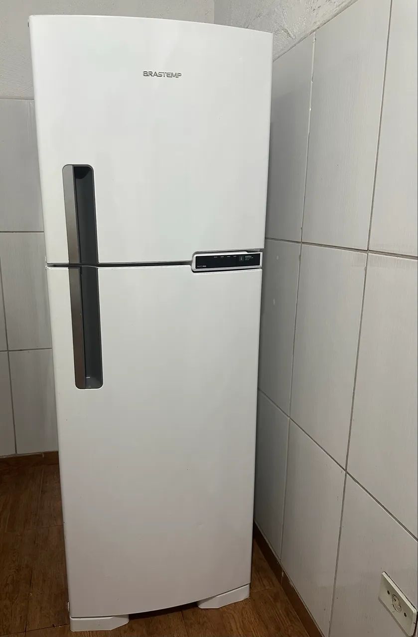 Geladeira Frost Free - 375l - 127V - Foto 5