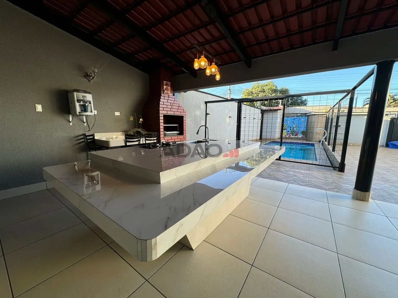 Casa Parque das Flores - 257m², 5 quartos.