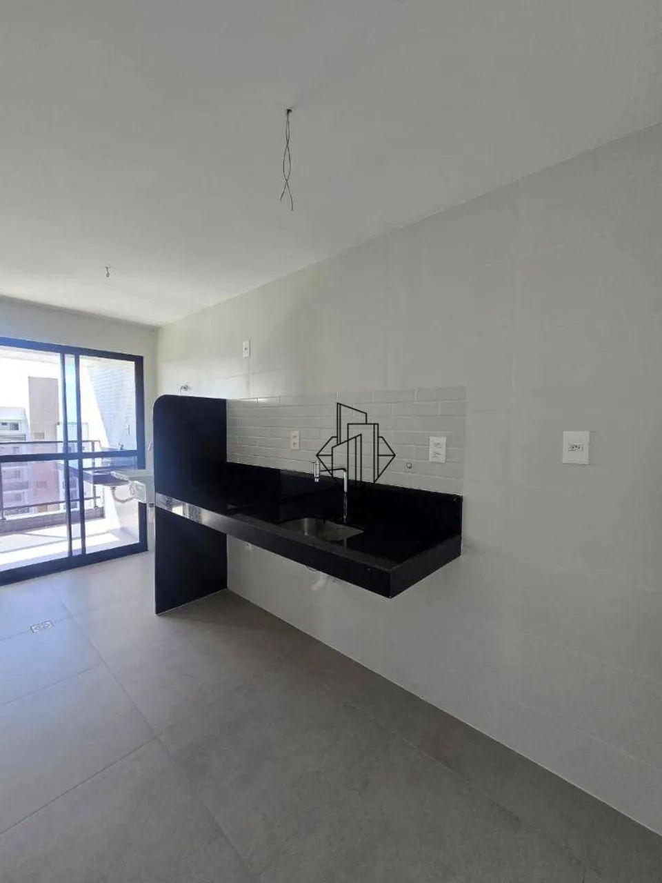 Apartamento com varanda/sacada no bairro do Bessa - - Foto 2