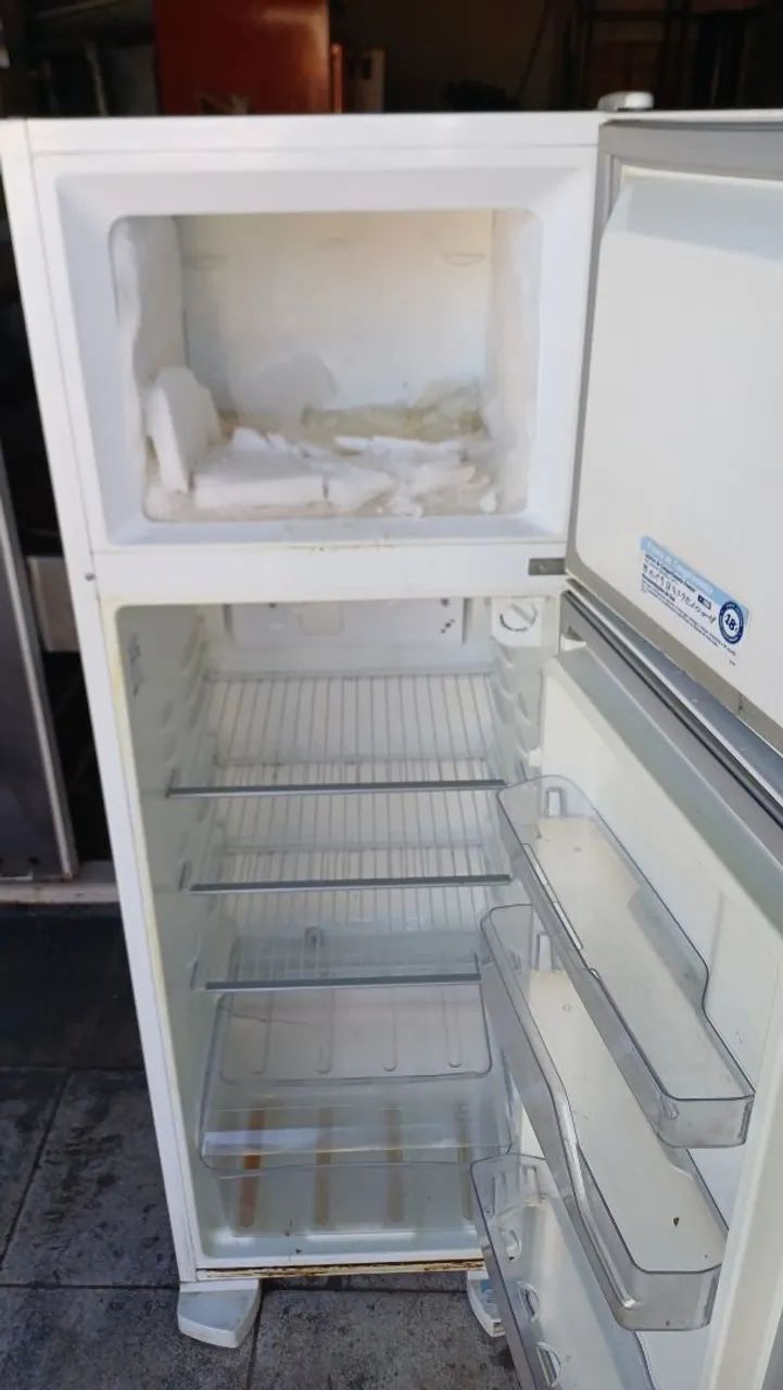 Geladeira duplex Electrolux  - Foto 4