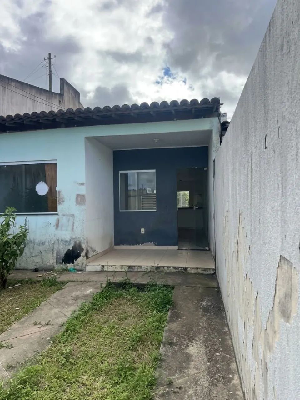 Aluga-se casa no Guajara(próximo a ponto de ônibus e mercado) - Foto 2