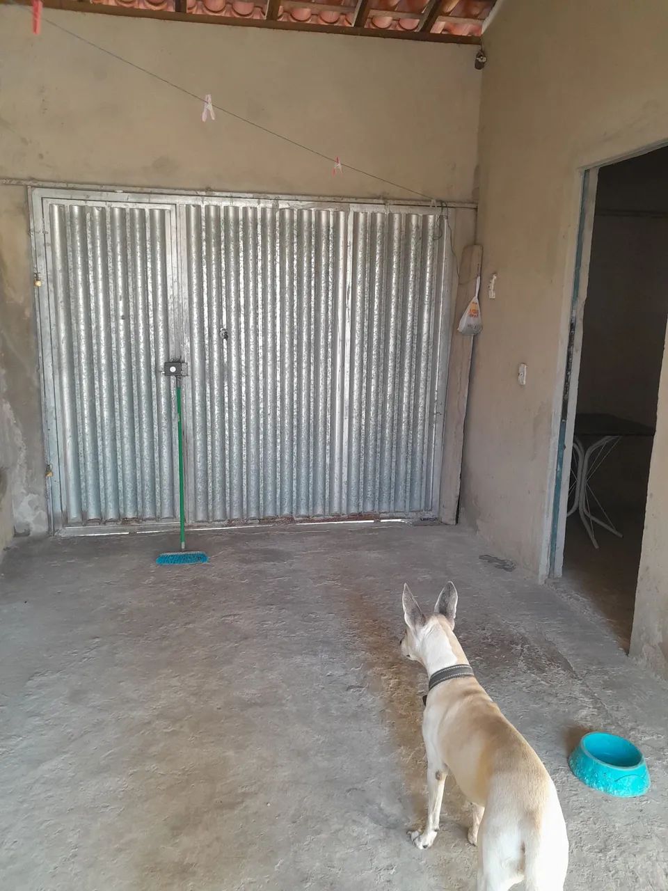 Vende-se casa no Samapi (Satélite). 